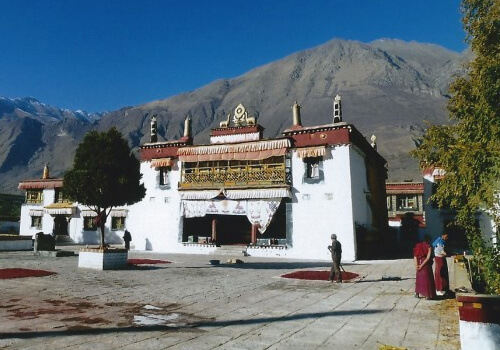 Dhakpo Shedrupling Monastery Naggar Manali